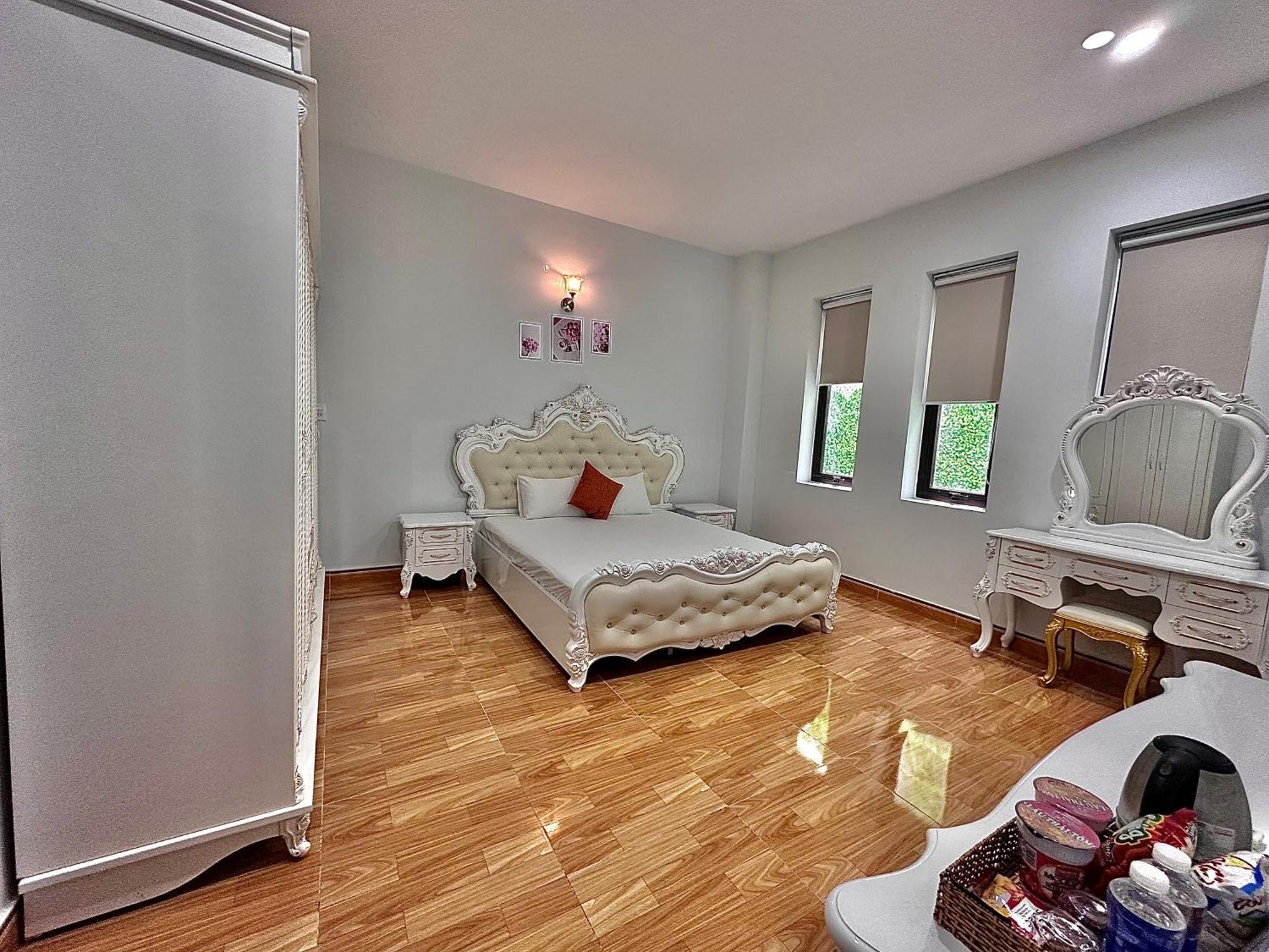 Royal Homestay Tuy Hòa Buitenkant foto